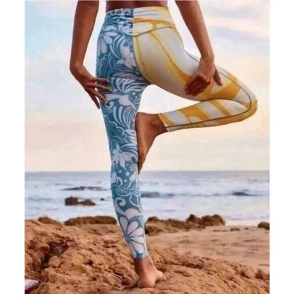 Free People movement Womens double take leggings Yellow Blue Floral Print XS NEW - Picture 1 of 14